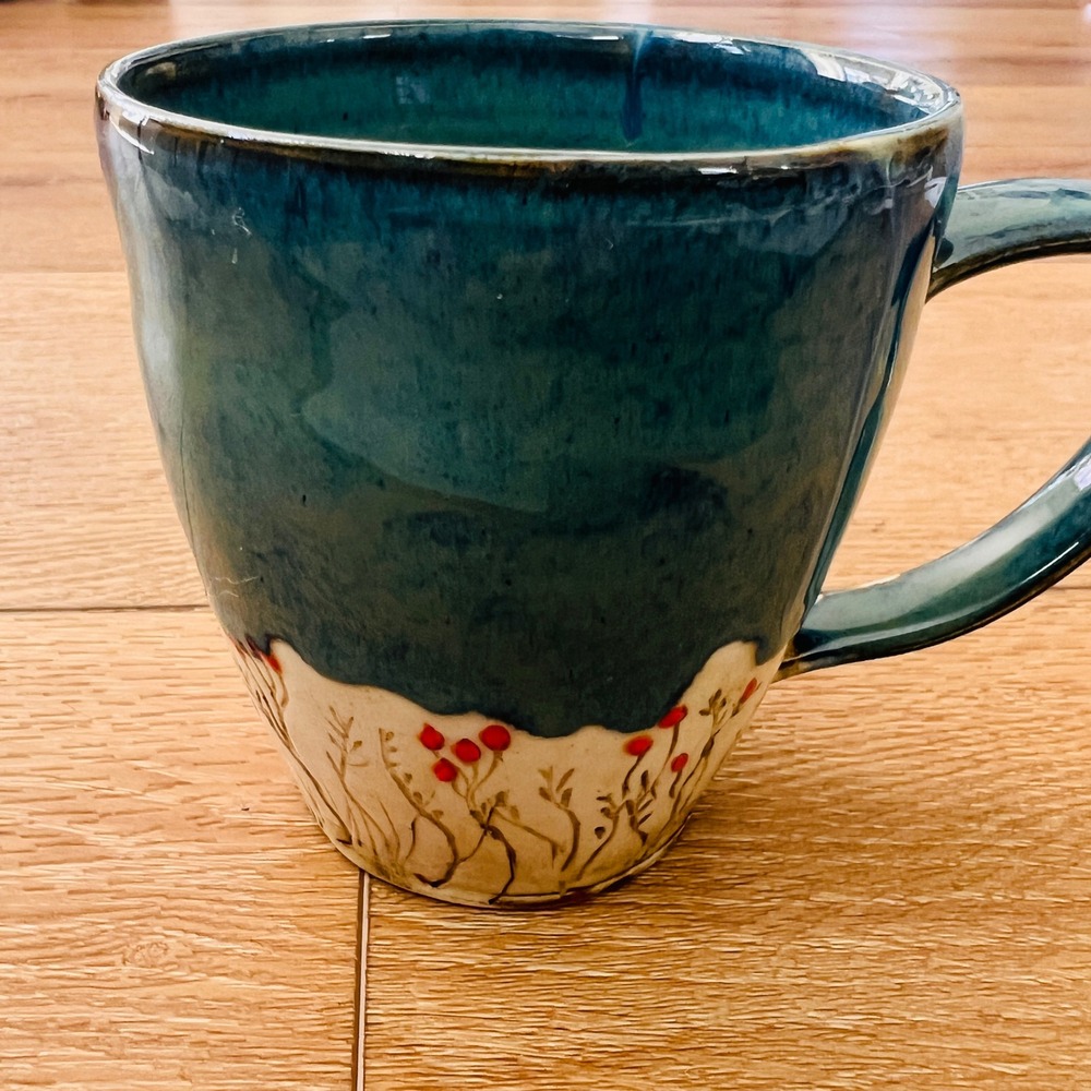 Lisa Signed Studio Pottery Teal Blue Drip Glaze Wildflower Berry Coffee Tea Mug‎